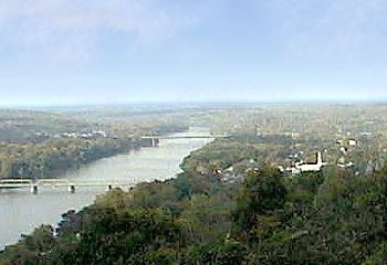 Delaware River at Lambertville and New Hope, looking upriver, photo by Lambertville Chamber of Commerce