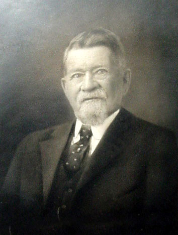 William B. McMillen, Thompson Photo