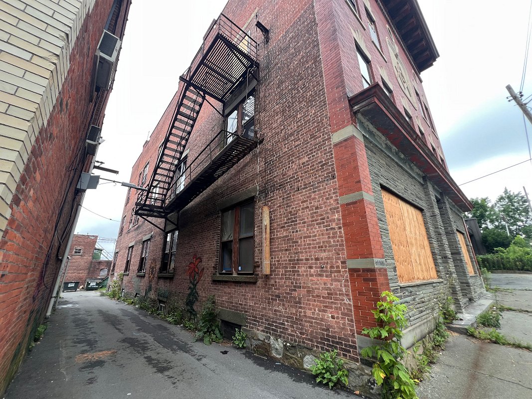 f-2025-07-22-5Bank-03